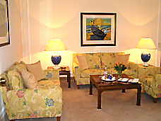 Kempinski Hotel Vier Jahreszeiten Suite Living Room 