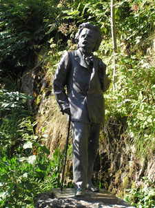 Statue of Edvard Grieg