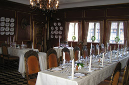 Steensgaard Herregaardspension - Denmark - Dining Room 