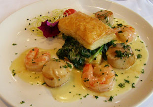 Shrimp and Scallops at Restaurant Le Graffiti, Quebec, Canada - Photo by Luxury Experience