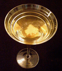 Luxury Experience - Autumn Gold Martini - photo by Luxury Experience