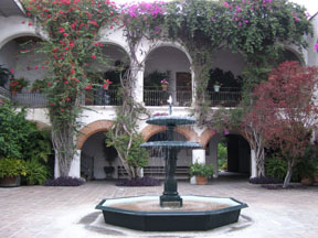 San Mateo Hacienca Courtyard