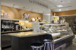 Boutique Gourmandise - Fairmont The Queen Elizabeth, Montreal, Canada