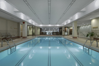 Swimming Pool - Fairmont The Queen Elizabeth, Montreal, Canada