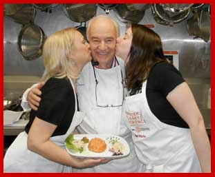 Chef Andre Soltner with students Debra Argen and Charleen Hunt - New York Culinary Experience - photo by Luxury Experience