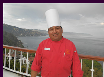 Chef Vidal Mezela Noh - Grand Miramar,Puerto Vallarta - photo by Luxury Experience 