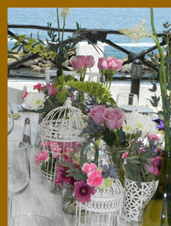 Debra Argen & Flower Arrangement-  Costa Sur Resort - photo by Luxury Experience