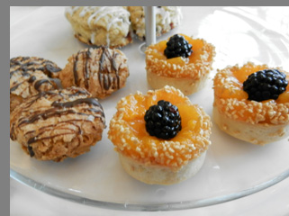 afternoon tea  - The Lodge at Turning Stone Resort Casion - Verona, NY, USA - photo by Luxury Experience