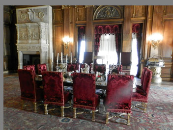 Dining Room - Vanderbilt Mansion - photo by Luxury Experience