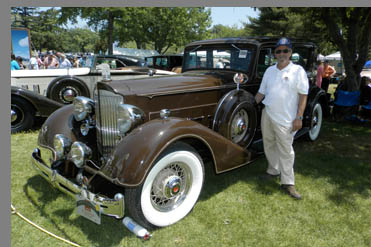 1934 Packard Model 756 Club Sedan - photo by Luxury Experience