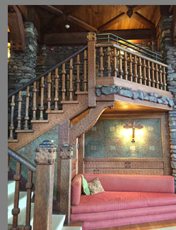 Gillette Castle Builtin Sofa - Hadlyme, CT, USA - Photo by Luxury Experience