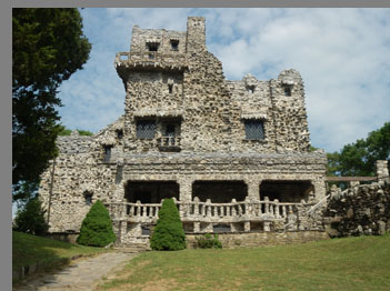 Gillette Castle Hadlynme, CT - photo by Luxury Experience