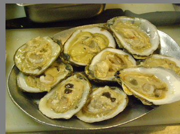 Raw Oysters -Chef Kerry Hefferman - NYCE - photo by Luxury Experience 