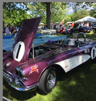 1959 Chevrolet Corvette Convertible - photo by Luxury Experience
