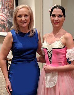 Debra C. Argen and member of the Moscow Festival Ballet - photo by Luxury Experience