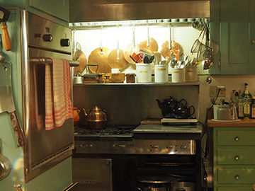 Julia Child Kitchen - National Museum of American History - photo by Luxury Experience