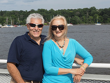 Edward F. Nesta, Debra C. Argen - Hudson River Cruises - photo by Luxury Experience