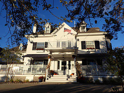 Kennebunkport Inn - Kennebunkport, ME - Photo by Luxury Experience