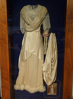 1910 Wedding Gown - National Automobile Museum - Reno, Nevada - photo by Luxury Experience