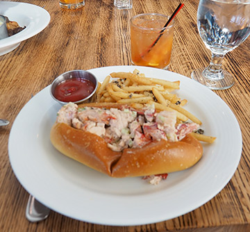 Lobster Roll  - 75 Main Restaurant - Southampton, NYC - photo by Luxury Experience