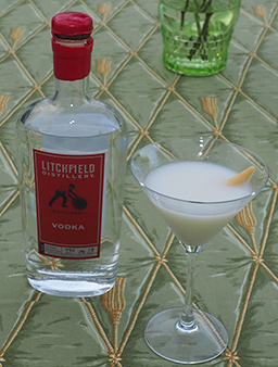 Luxury Experience - A-Maize-Ing Martini - photo by Luxury Experience