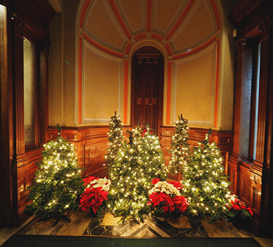 Holiday Decorations - Lockwood-Mathews Mansion Museum - Norwalk, CT - photo by Luxury Experience