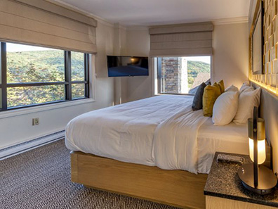 One Bedroom Suite, Crystal Springs Resort  - photo by Luxury Expereince