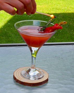 Luxury Experience - Hot Smoking Tomato Martini - photo by Luxury Experience