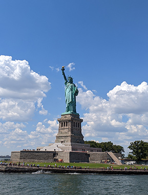 Statue of Liberty - photo by Luxury Experience