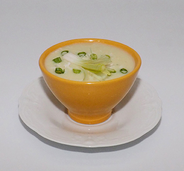 Luxury Experience - Chilled Corn, Cucumber, Chili, Coconut Soup - photo by Luxury Experience