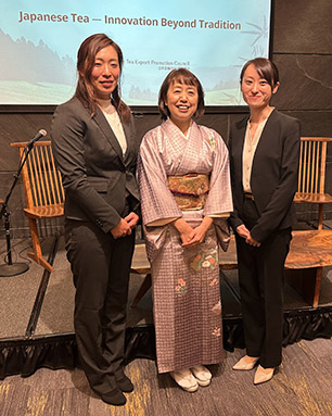 Asuka Kumada, Naomi Komatsu, Yuki Hoshino - Japan Society - Green Tea Seminar - NYC - photo by Luxury Experience