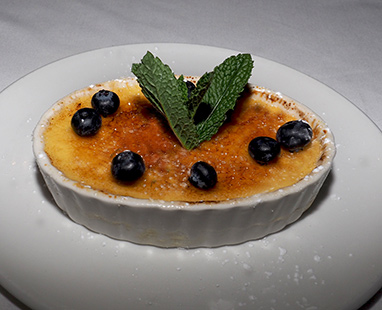 Creme Brulee -  Benny John's Bar and Grill NYC - photo by Luxury Experience