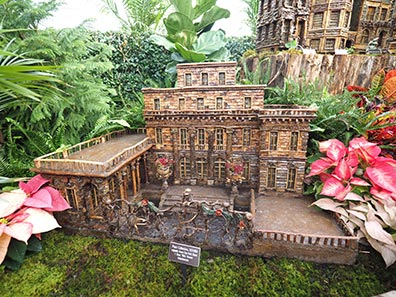 Frick Collection - NY Botanical Gardens Train Show 2023 - photo by Luxury Experience