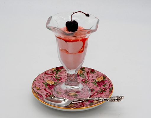 Luxury Experience - Pretty & Pink Frozen Yogurt - photo by Luxury Experience