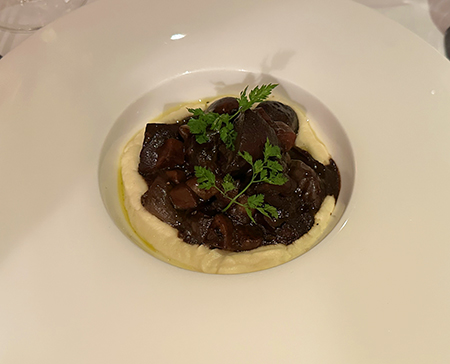 Champignons De La Vallée de L'Hudson Bourgogne - Perrine at The Pierre NY - photo by Luxury Experience