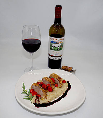 Luxury Experience - Avignonesi Desiderio Merlot 2020 paired with Dijon Mustard Panko Crusted Pork Tenderloin - photo by Luxury Experience