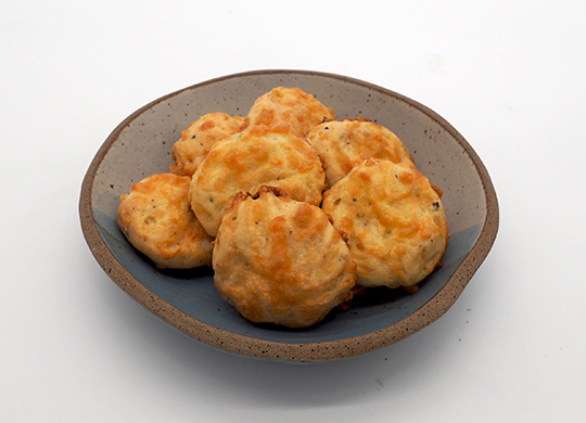 Gougères - Burgundian-Cheese Puffs - photo by Luxury Experience