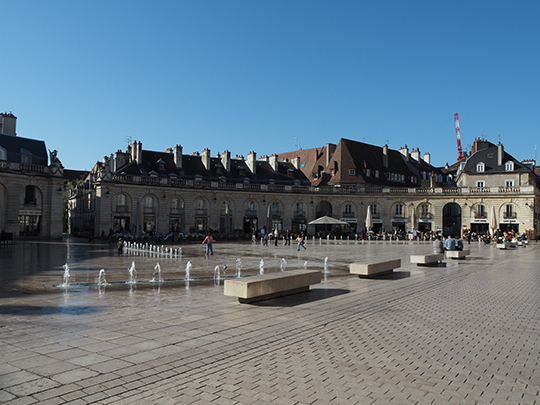 Palace of the Dukes of Burgundy - Photo by Luxury Experience