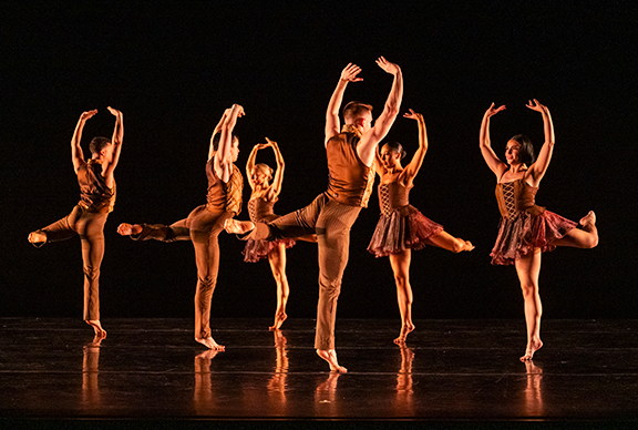 Wolfgang - David Parsons Dance - Photo - by Paula Lobo