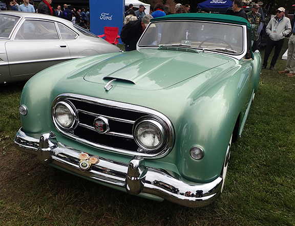 1953 Nash Healey Series 25 presented by Ed & Rita Koch - photo by Luxury Experience