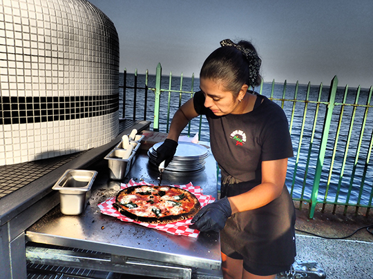Pizza Girls - photo by Luxury Experience