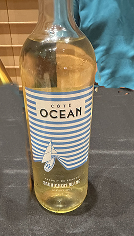 Côté Océan IGP Atlantique, Sauvignon Blanc 2023 - photo by Luxury Experience