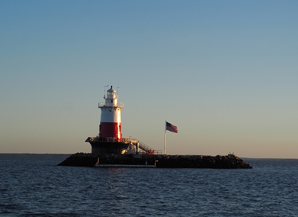 The Maritime Aquarium at Norwalk - Green's Ledge Lighthouse - photo by Luxury Experience