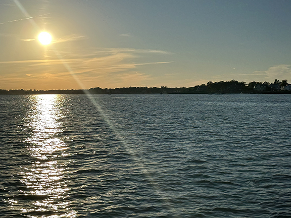 Norwalk Maritime Aquarium - Sunset Cruise - photo by Luxury Experience