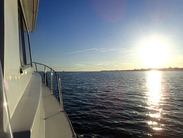Norwalk Maritime Aquarium - Sunset Cruise - photo by Luxury Experience