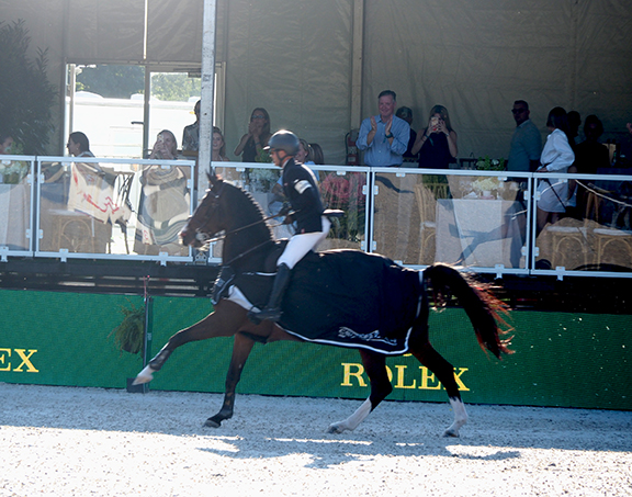 Kent Farrington on Toulayna - First Place - photo by Luxury Experience