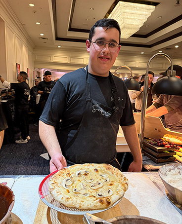 Sizzle & Slice by Chef Tzvi - photo by Luxury Experience