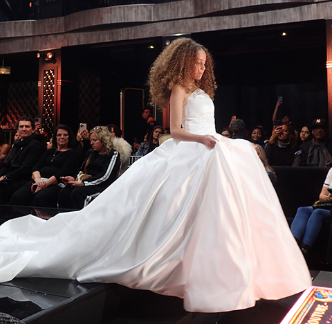 Alonso Maximo - Strapless Ivory Ballgown - photo by Luxury Experience