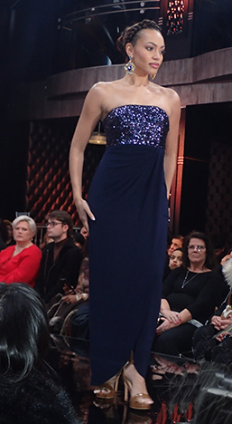 Alonso Maximo - Strapless Midnight Blue Column Gown - photo by Luxury Experience