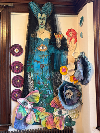 Carlos B. Biernnay artwork - photo by Luxury Experience